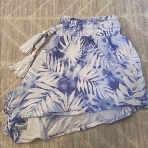 Ocean Drive blue flowy shorts!